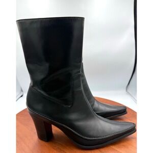 Bakers Brownie Black Leather Ankle Boots Pointed Toe Heeled Womens 10 Classic